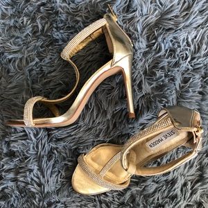Steve Madden Faylinn Heel in Gold